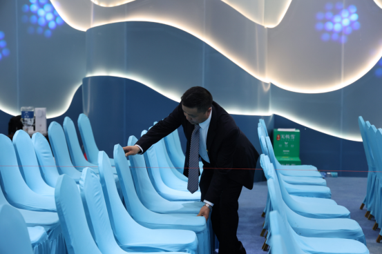 1711170296972875.png image.png